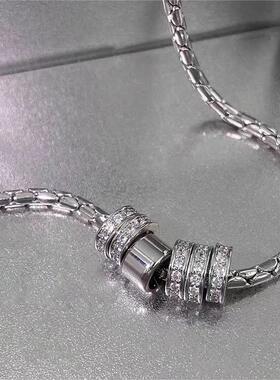 中性冷淡风钛钢闪钻圆环吊坠