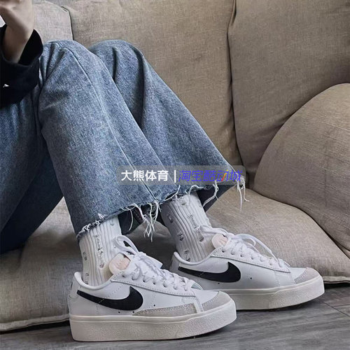 Nike/耐克 BLAZER 开拓者女子厚底低帮休闲运动板鞋DJ0292-101 - 图0