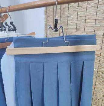 Hanfu clothes hanger special skirt clip horse-faced one-piece lower skirt solid wood hanger jk skirt clip anti-slip seamless anti-explosion pleat