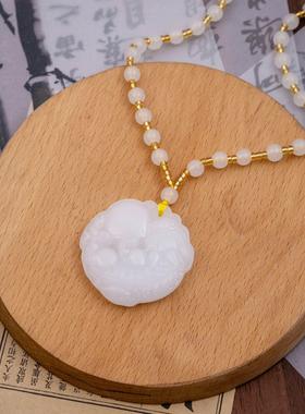 新中式新款仿和田玉男女吊坠 国风貔貅设计感玉佩串珠毛衣链项链