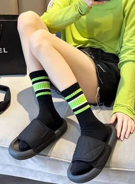 配鲨鱼裤的袜子女中筒袜外穿潮ins纯棉春夏季运动网红款条纹长袜