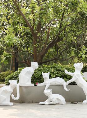 户外花园林景观招财几何猫咪玻璃钢雕塑抽象动物店铺橱窗装饰摆件