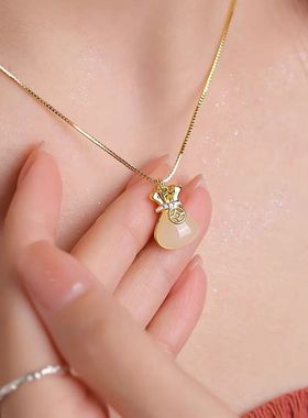 项链钛钢锁骨链女玉石福袋锁骨链