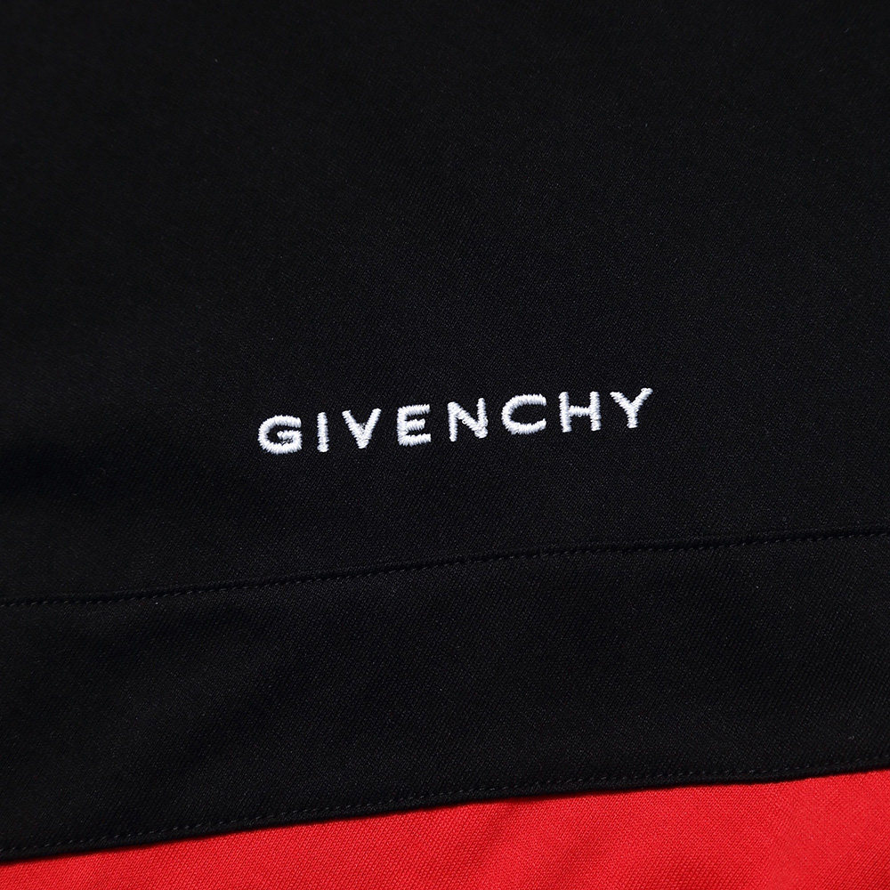  天猫奢品直营T恤