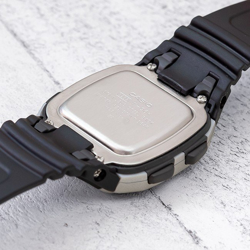 卡西欧手表 CASIO W-96H-1A 户外运动休闲防水方块数显电子表 - 图1
