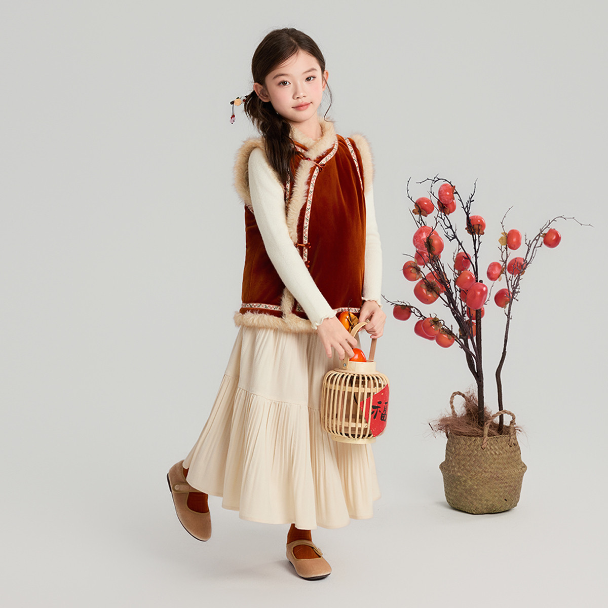 布丁哈鲁冬装女童童装2026秋冬季新款儿童绒感质感百褶半身裙,淘宝优惠券,粉丝福利购,淘宝优惠卷