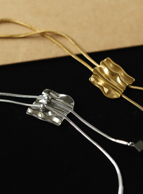 复古风秋冬新款多方来财褶皱方块可调节毛衣链金色项链钛钢项链