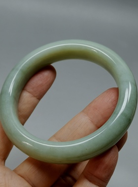 天然和田玉手镯56圈口玉镯子