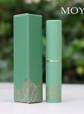茉野-直接灌装圆形橡皮泥烫金手工口红唇膏管管彩妆包材4g