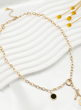 祖母绿锆石花朵钛钢手链