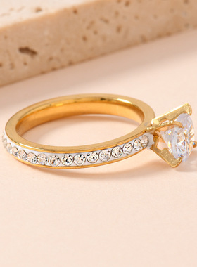 女式不锈钢陶泥钻四爪锆石戒指