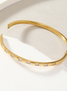 钛钢锆石O型卡扣手镯1