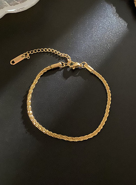 新款时尚简约手链女韩版毛毛虫