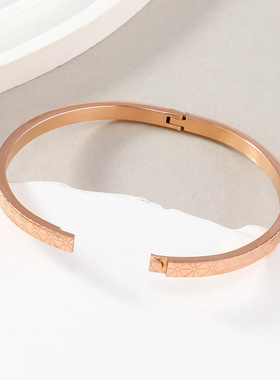 跨境钛钢米字繁星手镯