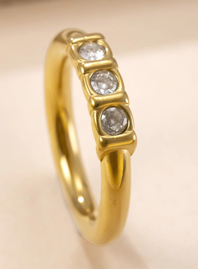 日韩热销钛钢微镶钻素圈戒指