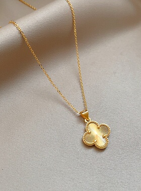 金色花朵钛钢锁骨链女2026新款