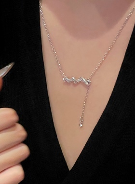 日韩本命年金蛇缠绕项链