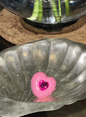 爱心订做超大粉钻一体戒指