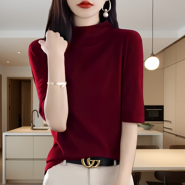 Bottoming shirt for women in spring, autumn and winter, thin mid-sleeve T-shirt top, new style, light and mature style, red zodiac year sweater