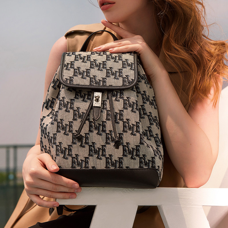 elle女包2023新款休闲旅行感双肩包 elle箱包双肩背包