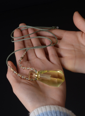 天然黄水晶随形香薰瓶香水瓶精油瓶项坠空心瓶可打开男女饰品礼物