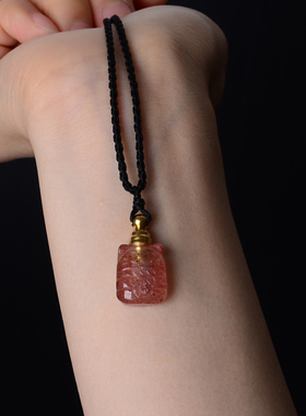 水晶精油瓶草莓晶招财猫招桃花