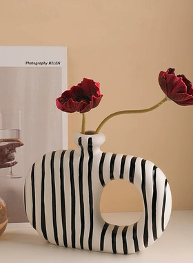 HANICE黑白条纹陶瓷花瓶高级感插花样板间客厅装饰品茶空间摆件