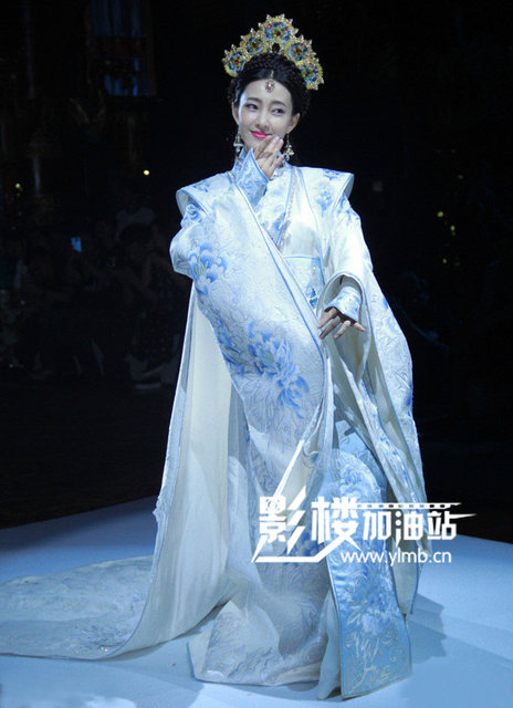 Film and TV drama ancient costume Hanfu classical Phoenix Wushuang