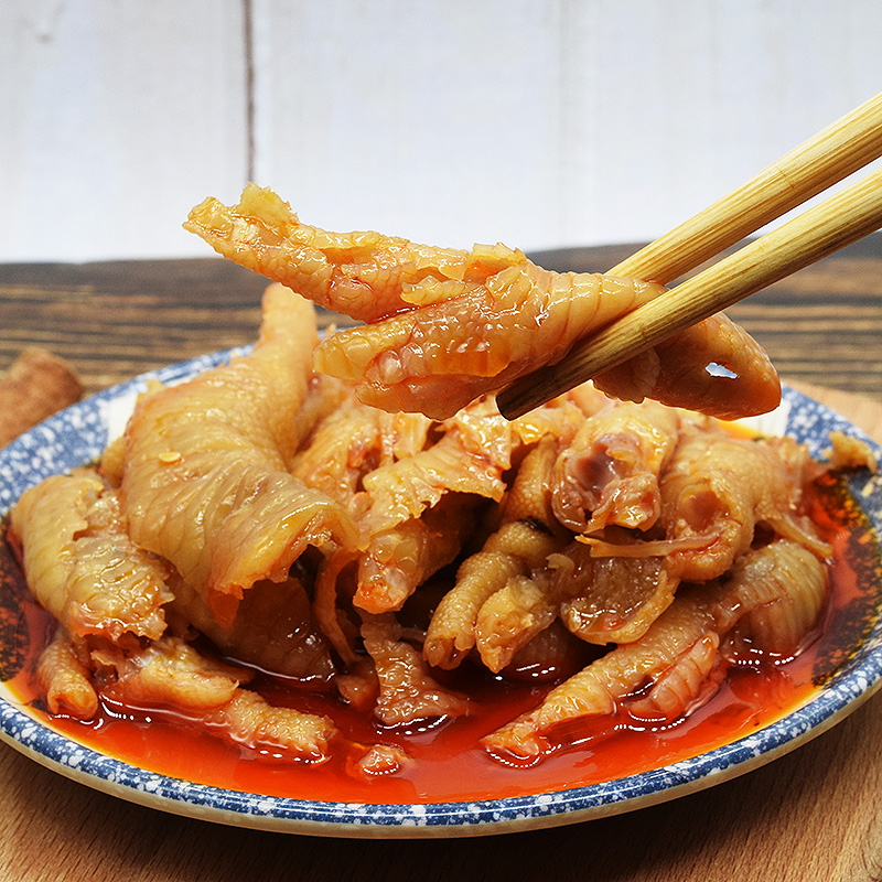 开洪牌麻辣凤爪脱骨鸡爪红油香辣无骨鸡脚卤味四川小零食网红去骨 - 图2