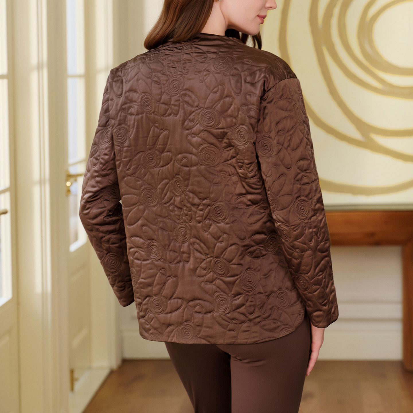 安莉芳舒适奢华桑蚕丝圆领开衫优雅精致刺绣女家居服上装EL01188,淘宝优惠券,粉丝福利购,淘宝优惠卷