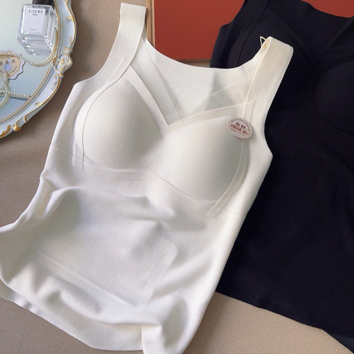 2567蕾丝无痕V领女士吊带新款防尘袋装蚕丝羊绒贴片内搭保暖背心,淘宝优惠券,粉丝福利购,淘宝优惠卷