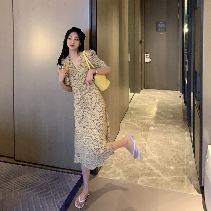 AZHUO阿卓AZHUO连衣裙女夏新款黄色大码v领雪纺中长款显瘦气质碎花裙子1