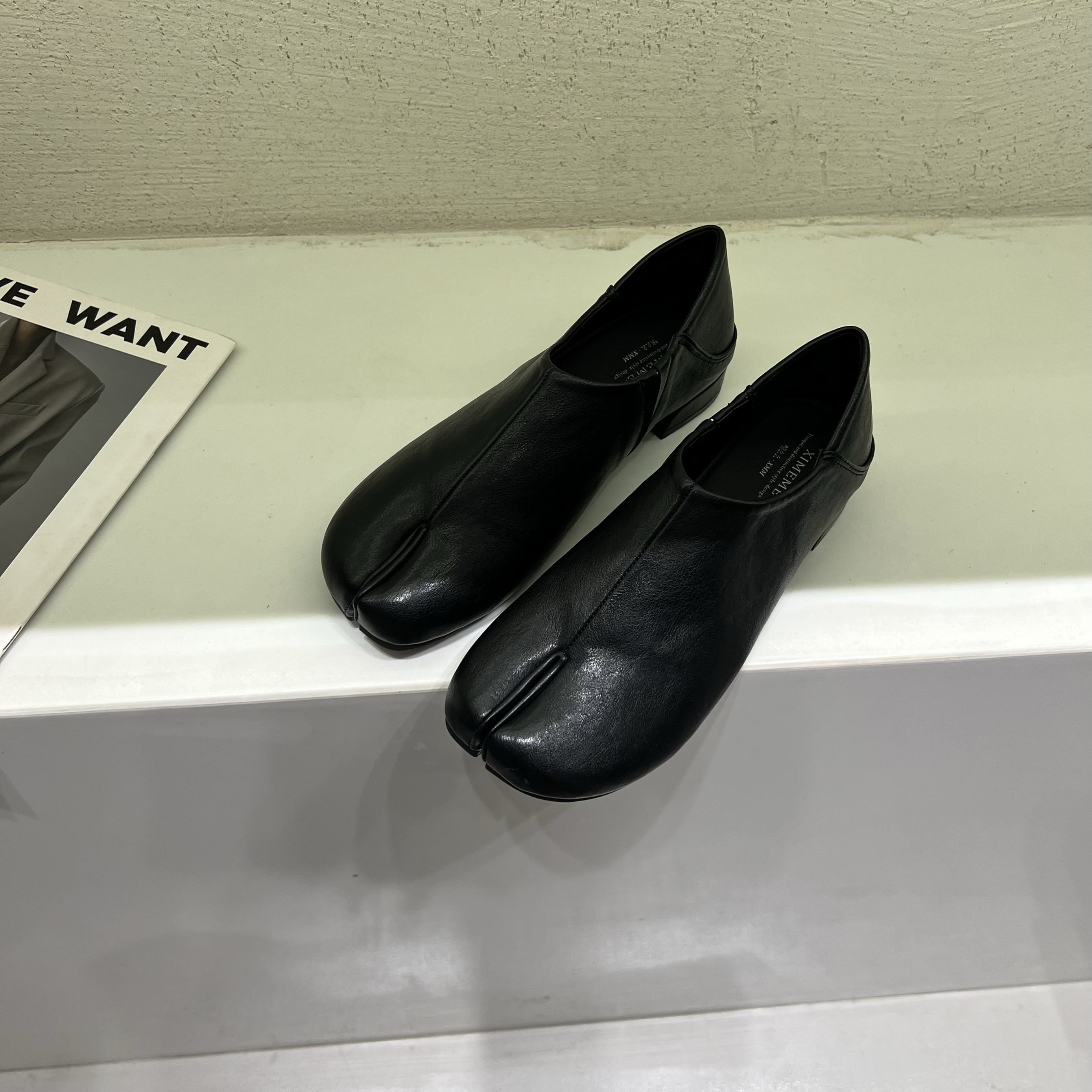 韩版低跟分趾鞋猪蹄单鞋女25秋季设计感懒人一脚蹬软底百搭小皮鞋 - 图2