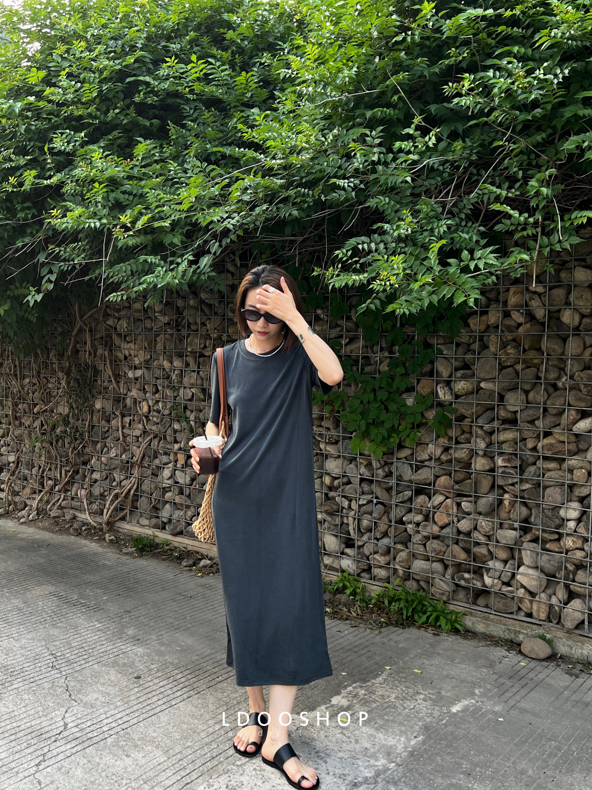 LDOO SHOP 兰精莫代尔雾面感灰蓝色后开衩慵懒休闲短袖T裙连衣裙 - 图1