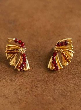 吴昕同款项链棕榈摇晃绚烂烟花