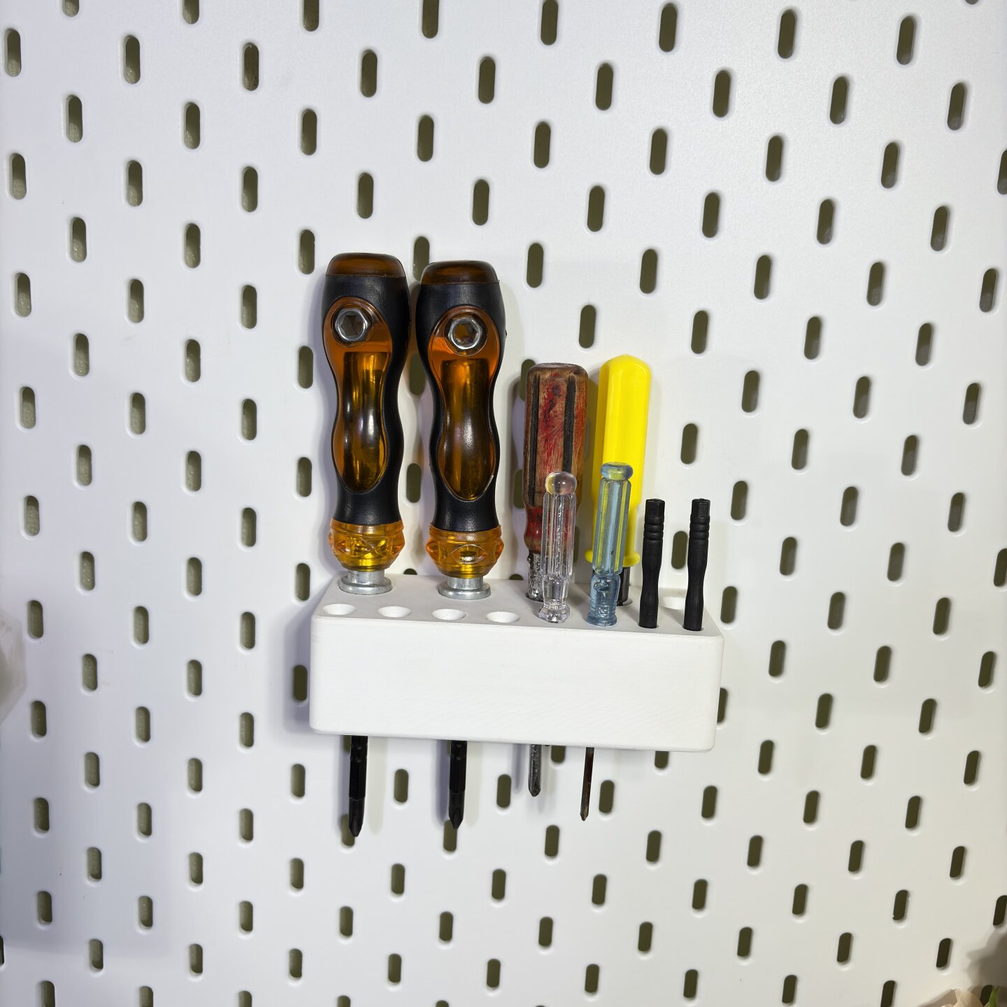 IKEA SKADIS hole board accessories