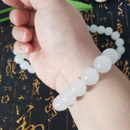 天然新疆羊脂白玉佛珠手链转运女圆珠单圈和田玉手串