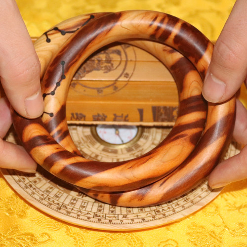 真雷击木道家乾坤圈法器阴阳环雷击枣木桃木一体成型镯子一整木料 - 图0