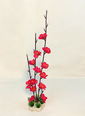 酒店餐厅冷菜点缀花围边盘饰梅花