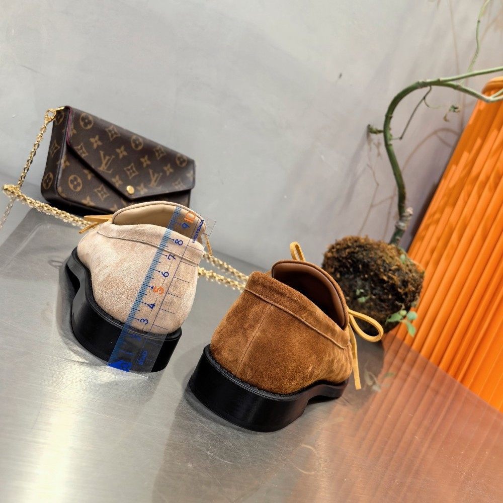 欧洲站女鞋26春季时尚褶皱软牛猄皮圆头休闲舒适款平底乐福鞋单鞋,淘宝优惠券,粉丝福利购,淘宝优惠卷