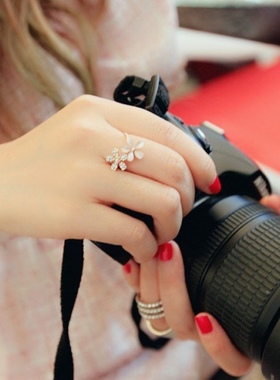 日韩潮流甜美淑女气质水钻猫眼石两花朵开口戒指小众设计个性指环