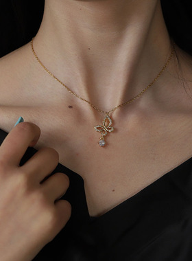 2025新款小众个性韩版精致微镶锆石蝴蝶吊坠项链轻奢高级感锁骨链