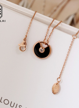 兰米儿单钻护身符黑色女士款圆形