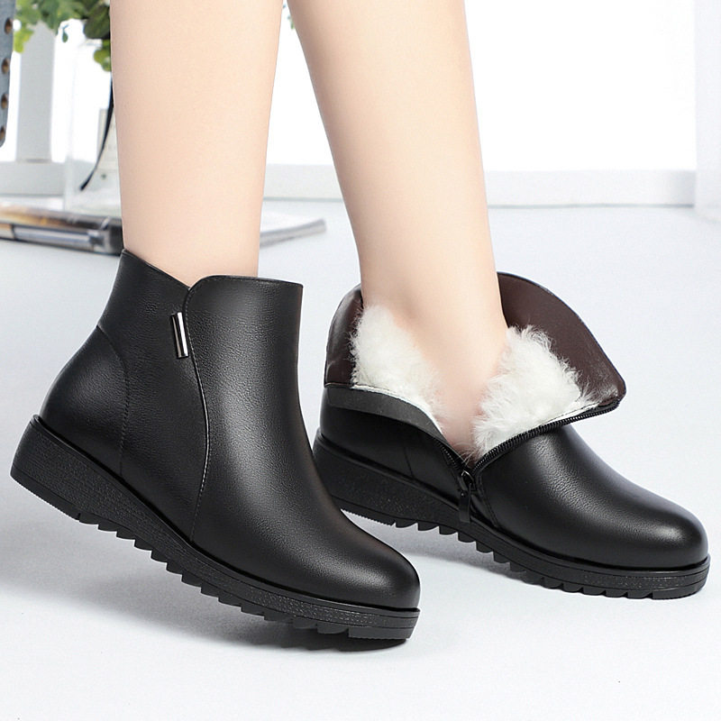 真皮妈妈棉鞋女冬加绒靴子女士短靴防滑羊毛皮鞋中老年女鞋雪地靴,淘宝优惠券,粉丝福利购,淘宝优惠卷