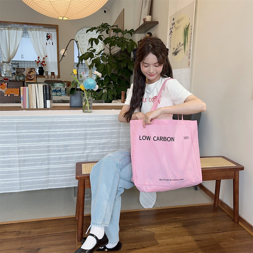 自制热巴同款大容量帆布包2026新款字母托特包ins慵懒松弛感布袋,淘宝优惠券,粉丝福利购,淘宝优惠卷
