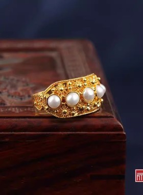 女士款简约花丝镶嵌珍珠