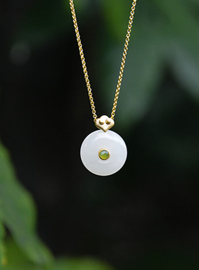 新款白色圆形气质简约风高级感小众时尚设计不掉色吊坠项链女士款