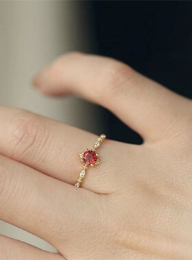 酒红石榴色日系精美银镀金戒指气