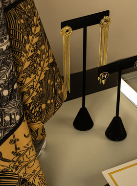 样板间衣帽间饰品展示套装 轻奢风首饰陈列托盘耳环架软装摆件