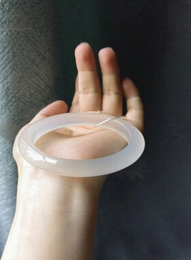 天然冰透高冰白月光荔枝冻玛瑙正圈手镯冰种玻璃种香槟玉髓镯子女